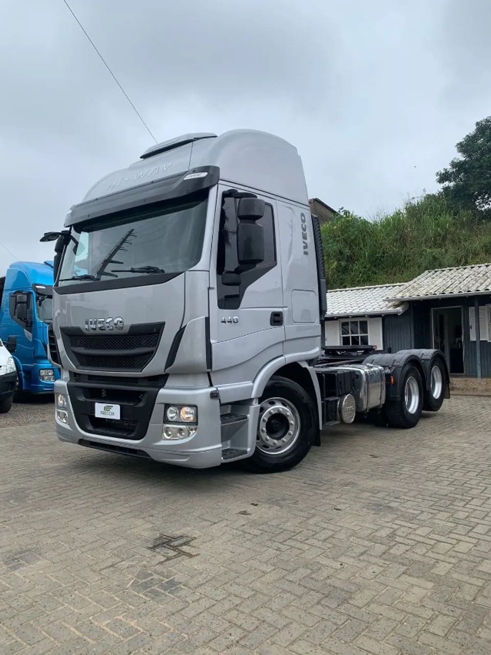 Iveco Hi-Way 440 6x2 - Foto 2