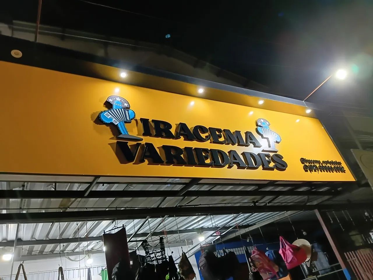 Vendo ,negocio placa em ACM 4m Urgente!!!