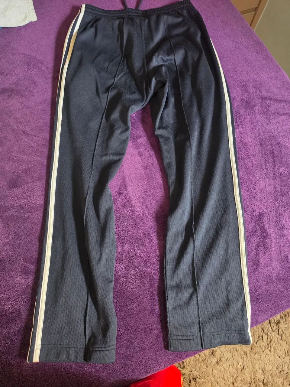 Calça moletom azul marinho  adidas M - Foto 4