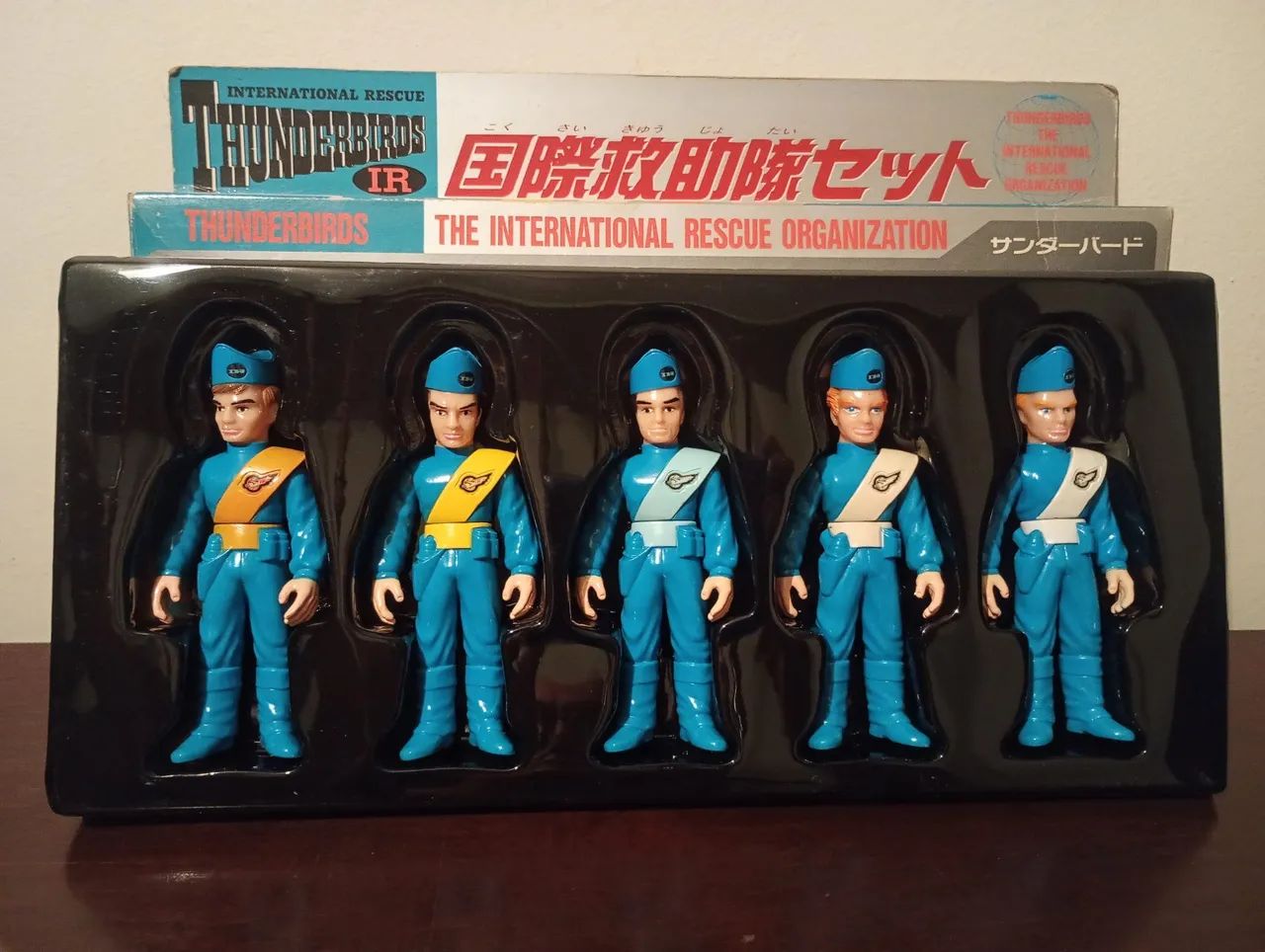 Bonecos Bandai Thunderbirds International Rescue Teams coleção JPN