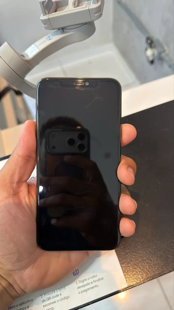 Iphone 11 Pro Max - Preto - Foto 2