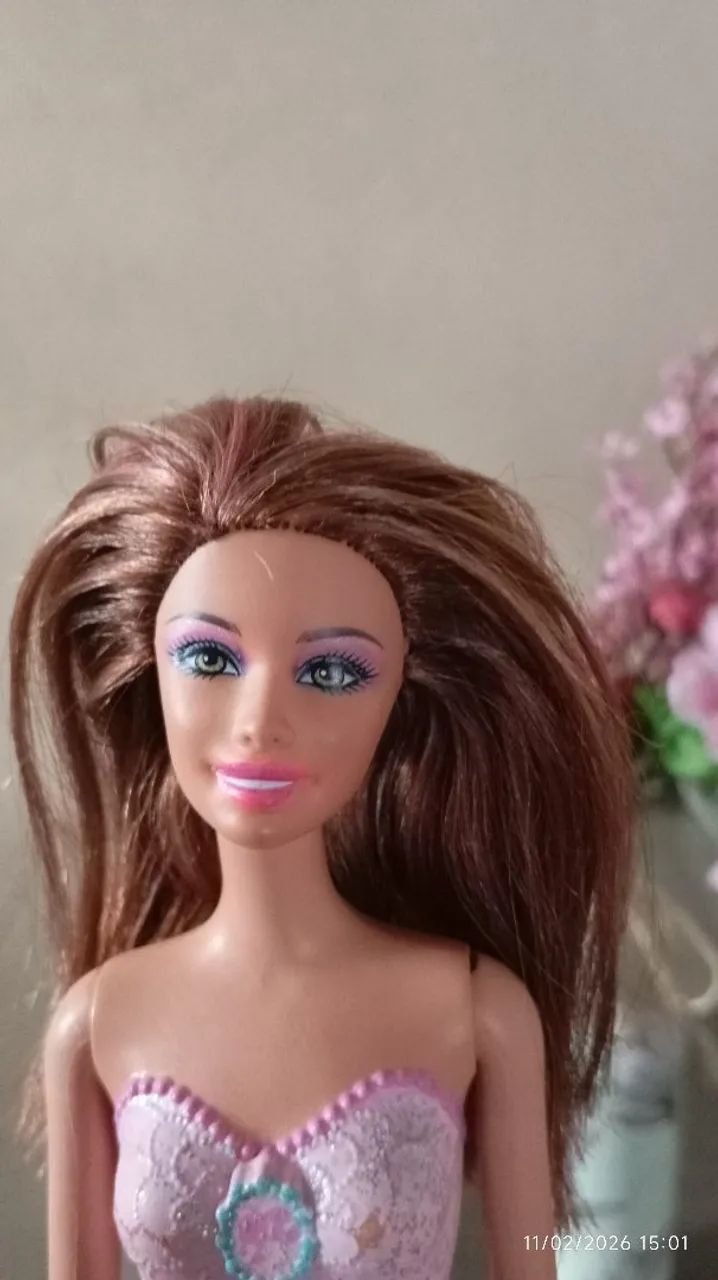 Boneca Barbie sereia  - Foto 4