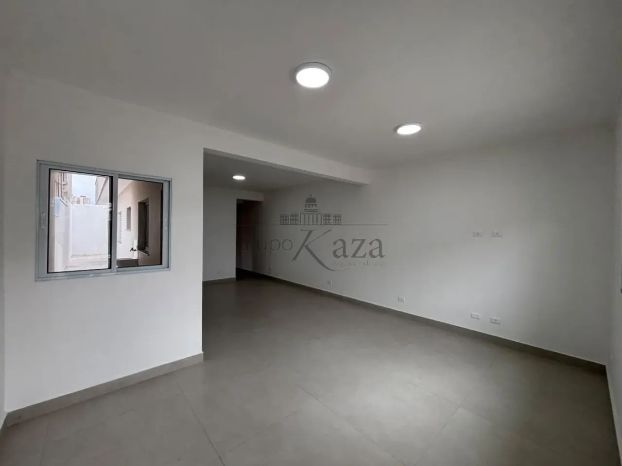 Casa - Jardim Limoeiro - 2 Dormitórios - 70m². - Foto 2