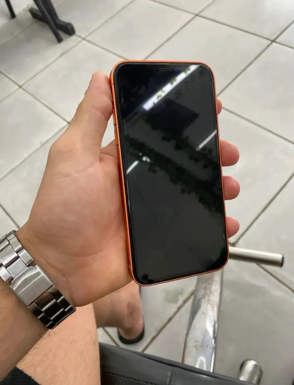 iPhone XR na carcaça do 17 pro  - Foto 3