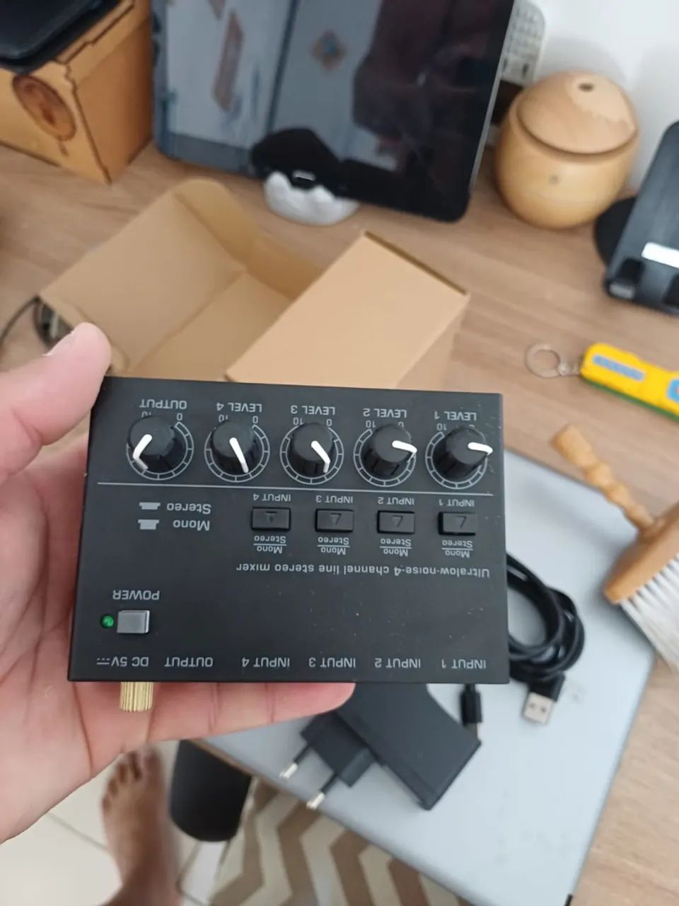 Mixer de áudio  - Foto 2