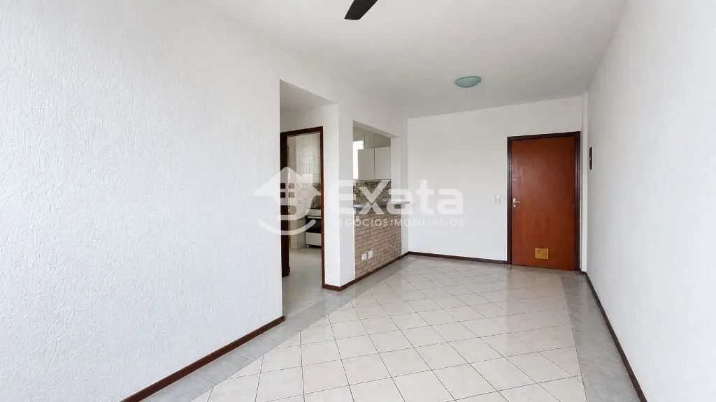 Apartamento para Alugar com 3 Quartos no Parque Campolim