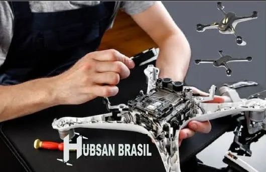Técnico em manutenção de drones Hubsan