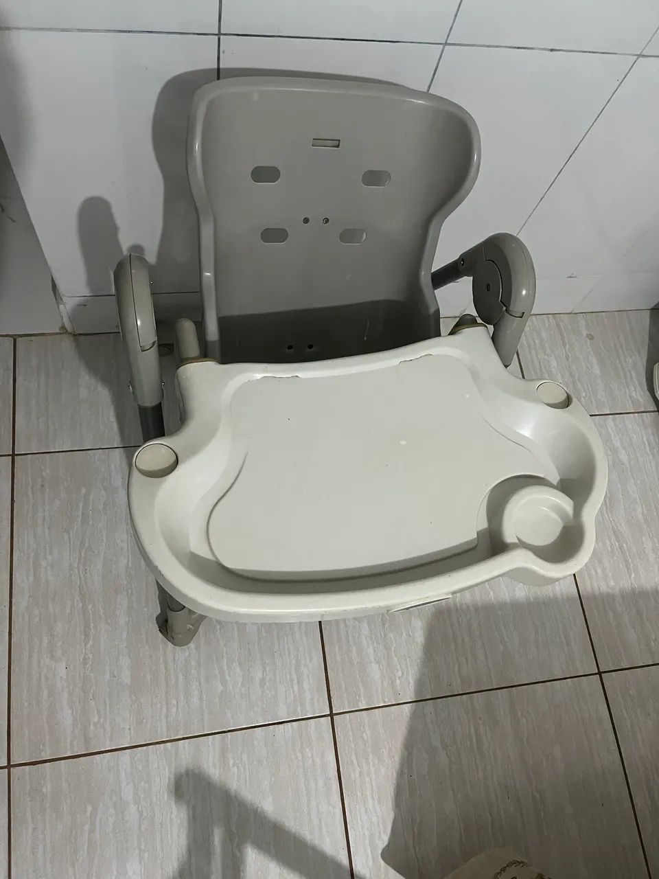 Cadeira de Alimentação regulável  - Foto 6