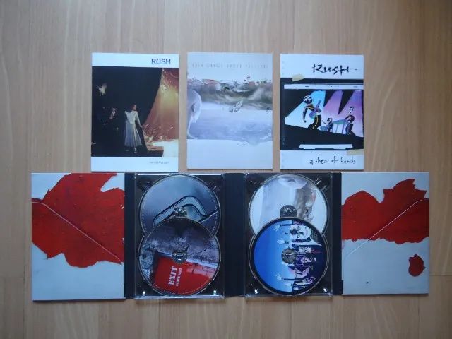Rush - Replay X3 DVD Digipack + CD Bonus  Raríssimo ( 3 Dvds + 1 CD ) - Foto 3