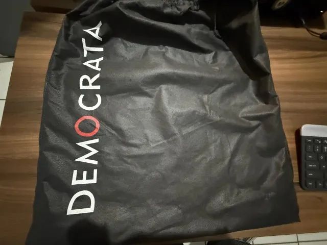 Mochila Executiva Democrata em Couro Marrom - Ótimo Estado - Foto 3