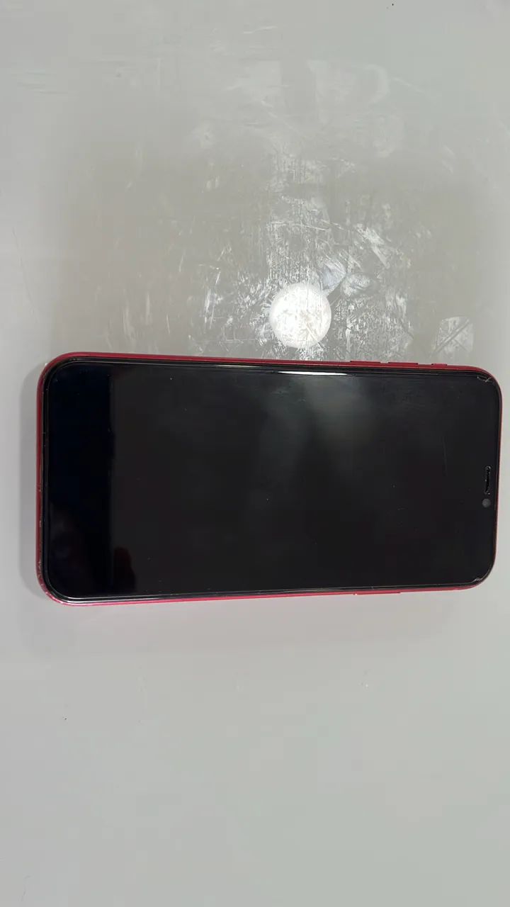 iPhone 11 vermelho 