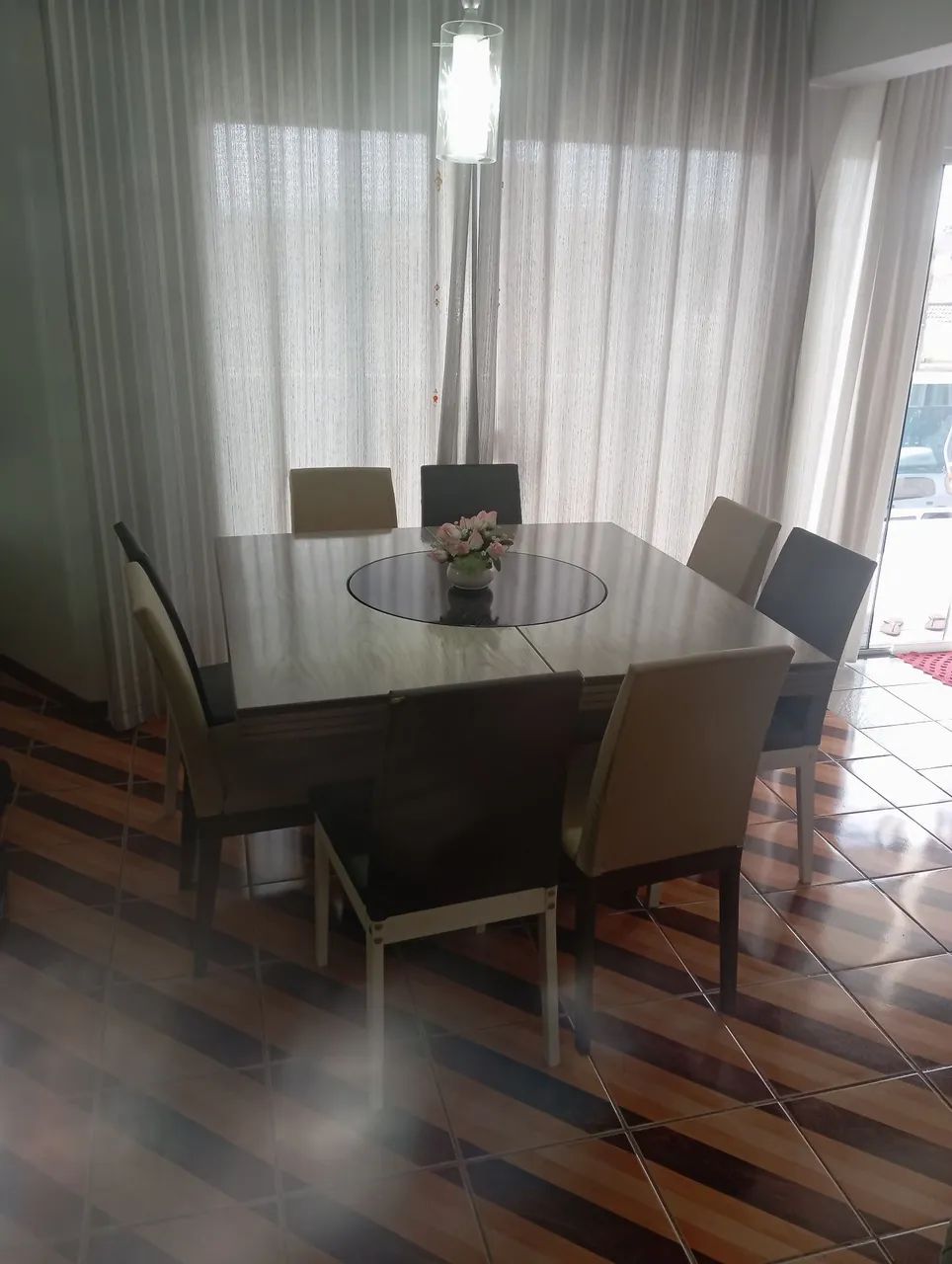 Mesa com centro giratório  - Foto 2