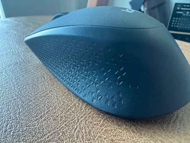 Mouse Logitech M280 Comfort Plus preto wireless - Foto 2