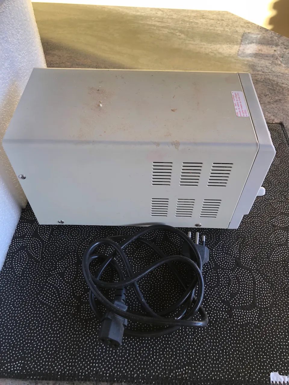 Fonte de Alimentação DC Reguladora 0-30 V. - Foto 3