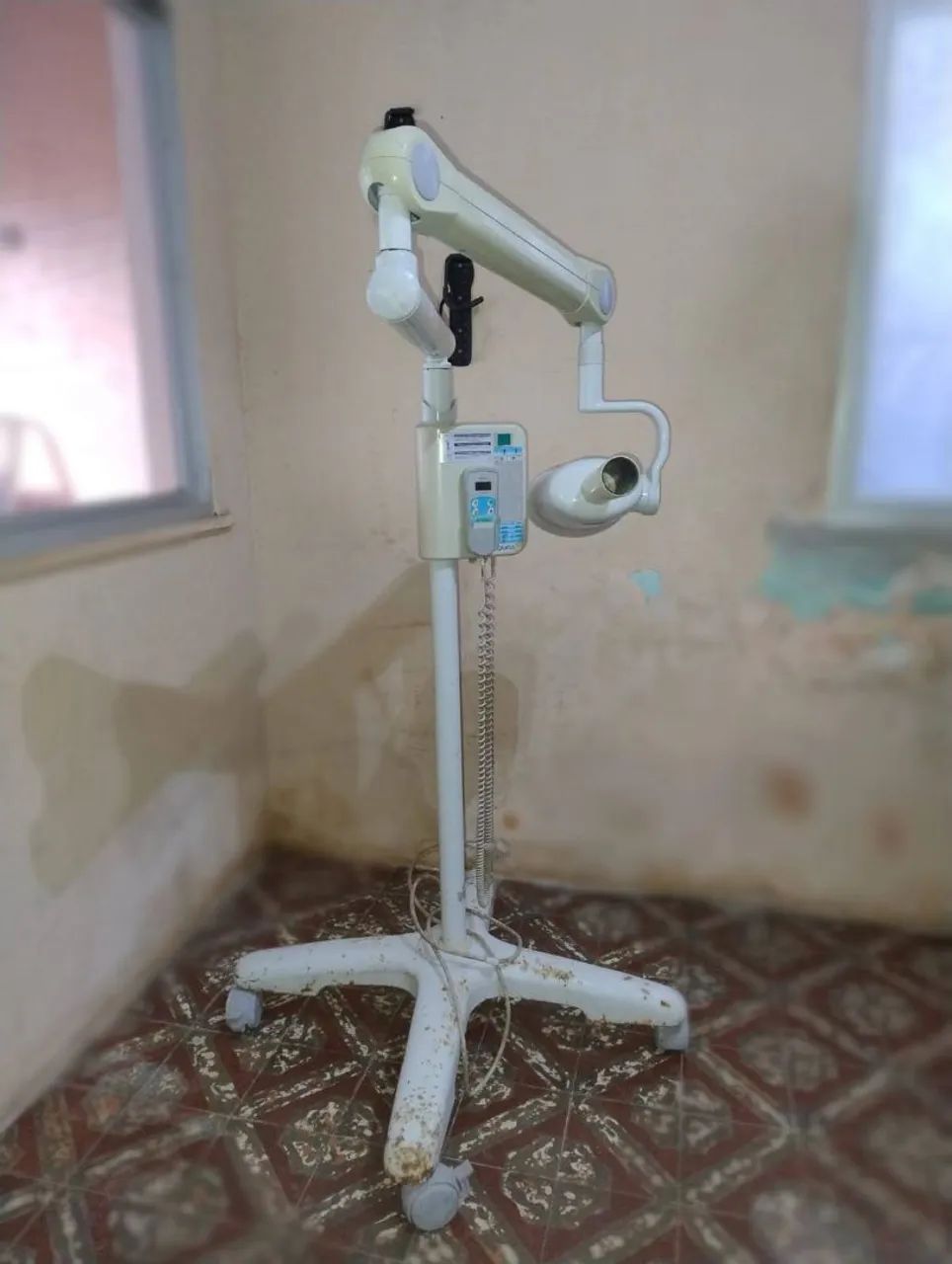 Consultório odontológico para reformar 