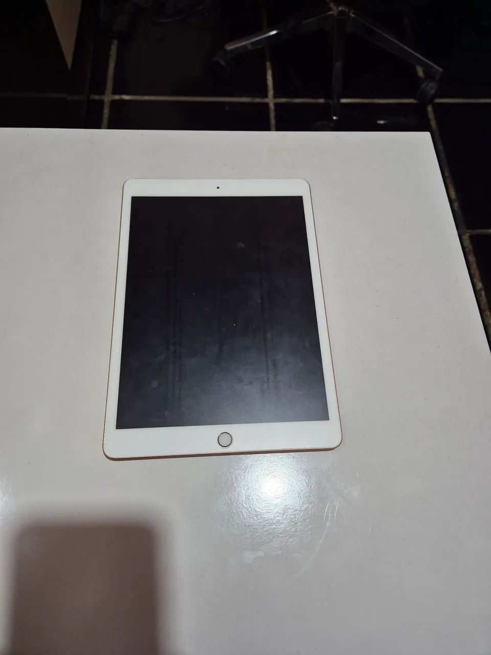 Ipad 7ºGen - Rose Gold 32GB - Foto 3