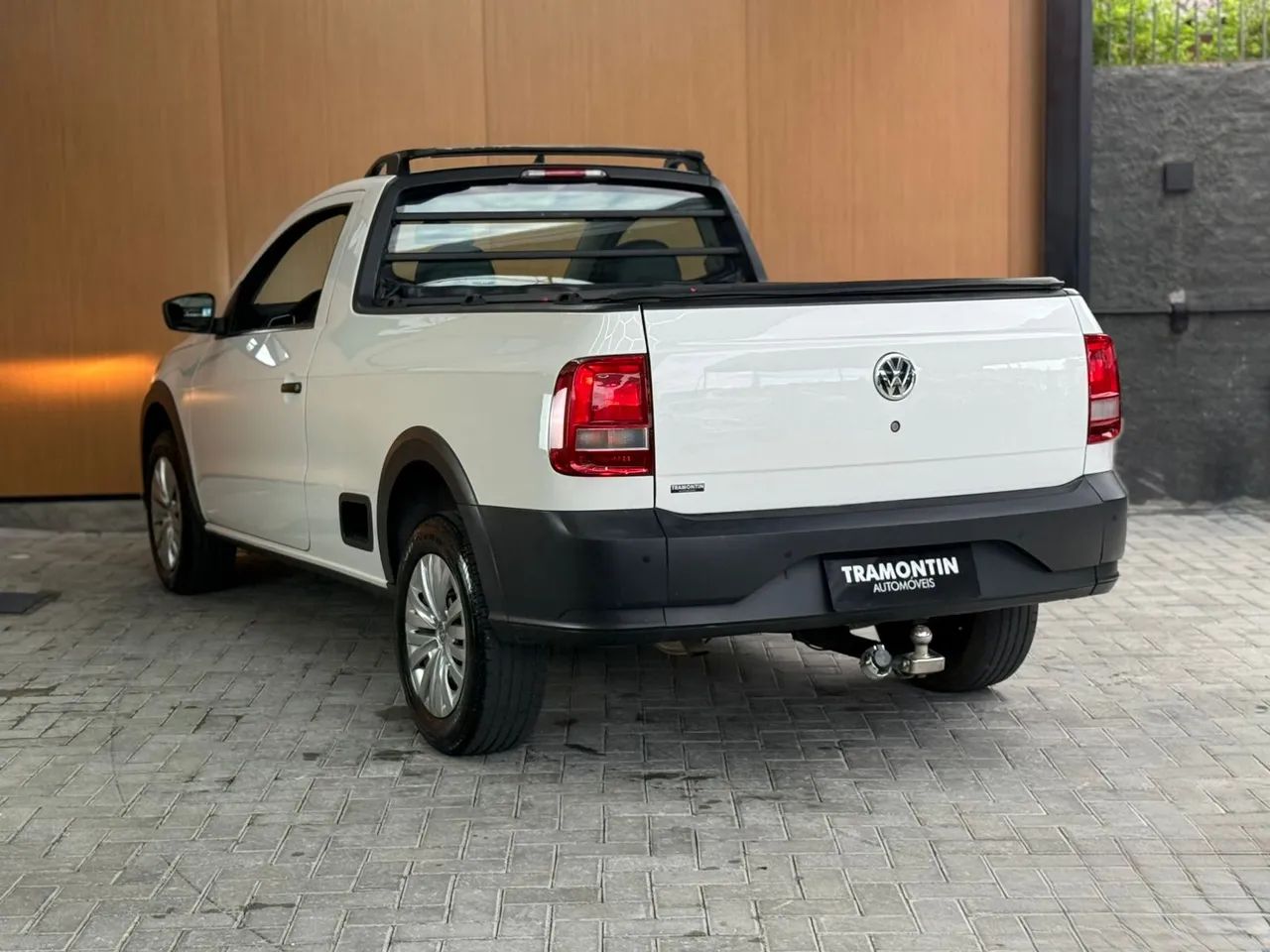 Volkswagen Saveiro Robust 1.6 Total Flex 16V 2023 - Foto 2