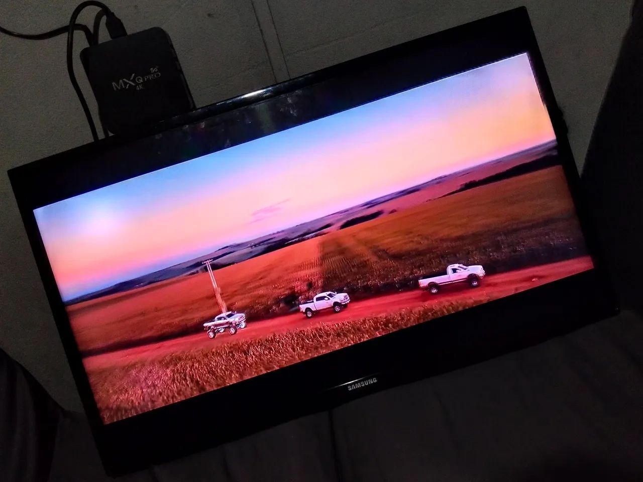 Tv Samsung 32 polegadas Led pegando perfeitamente ( troco por vídeo game ) - Foto 4