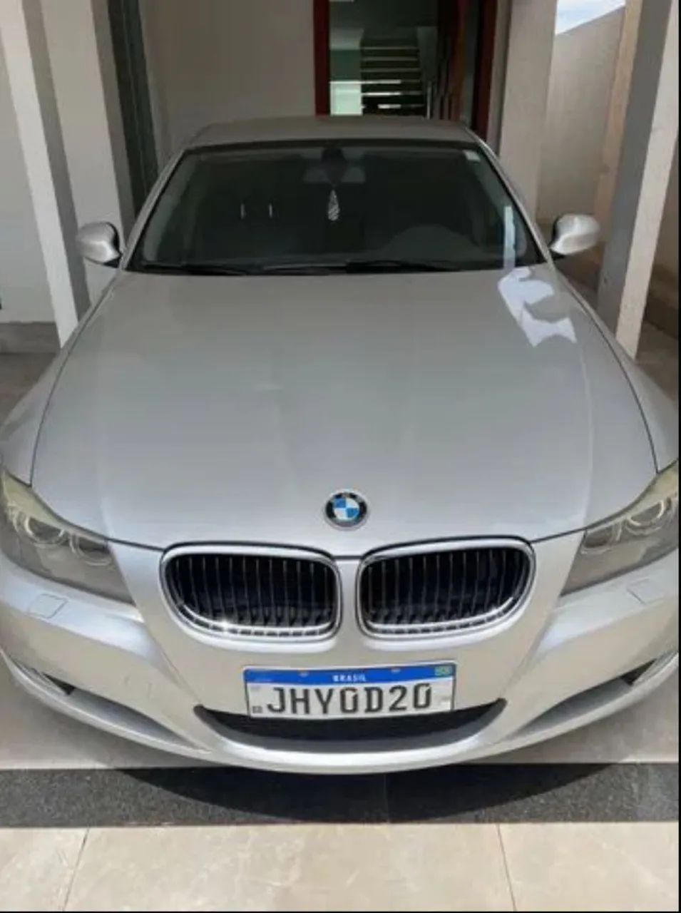 BMW 320I A 2010