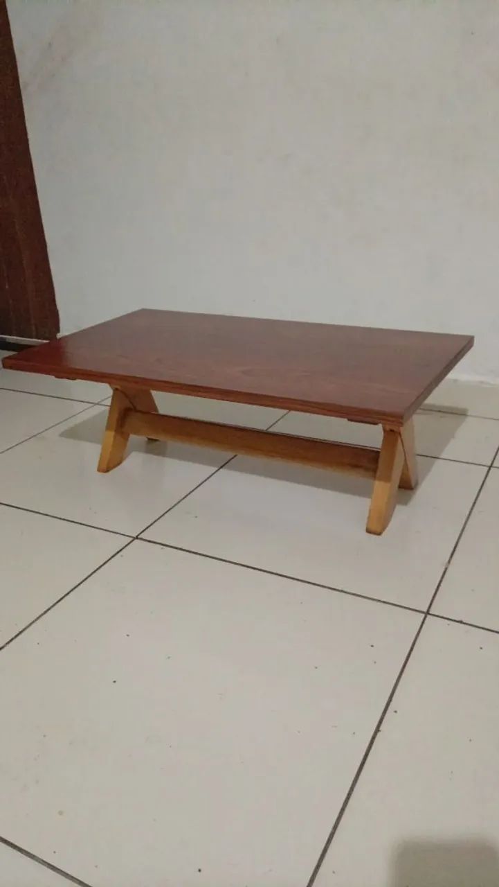 Mesinha de centro pés marfim e tampo caviúna  - Foto 2