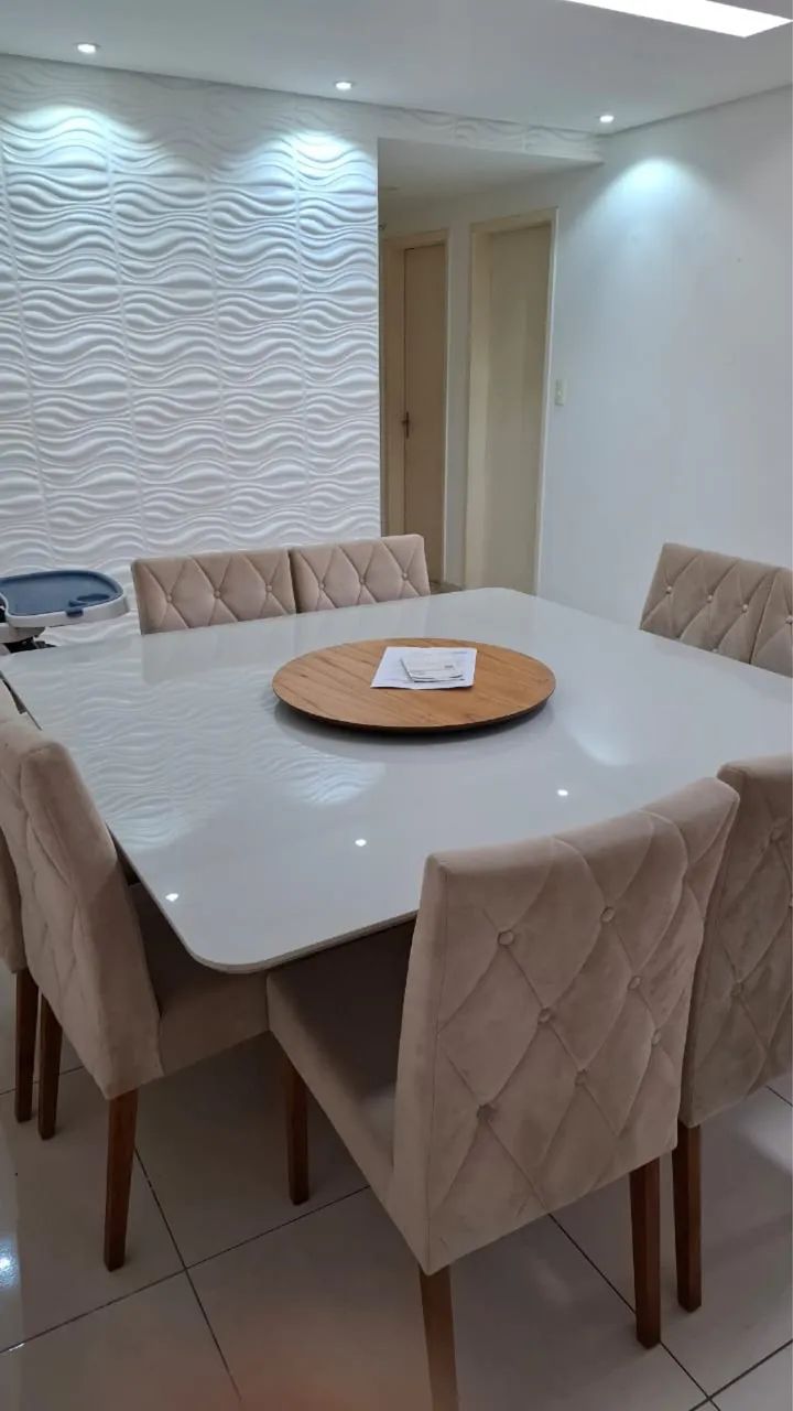Mesa com cadeiras 