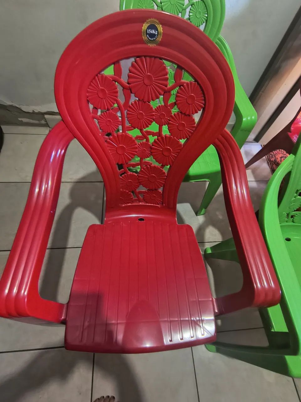 Cadeiras de plásticos - Foto 2