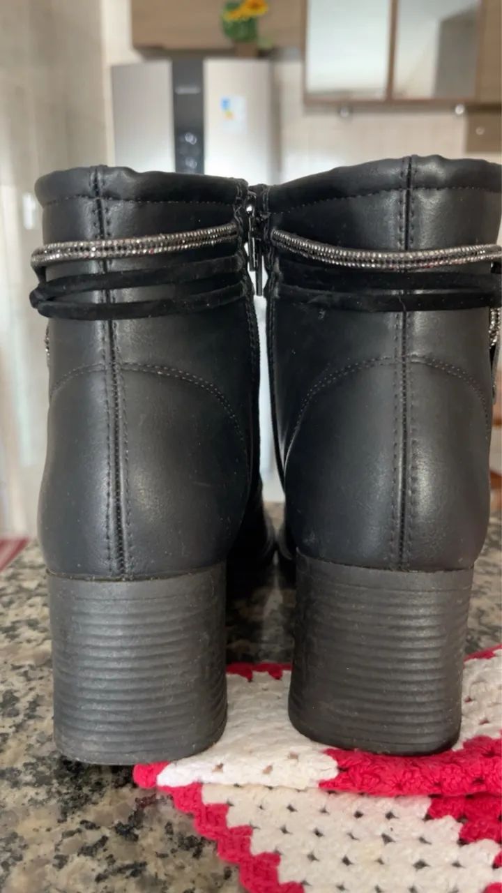 Bota  - Foto 2
