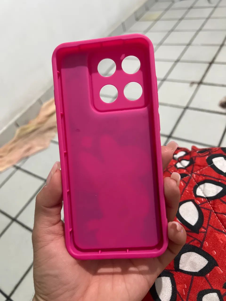Capinha moto edge 60 pro nova  - Foto 2