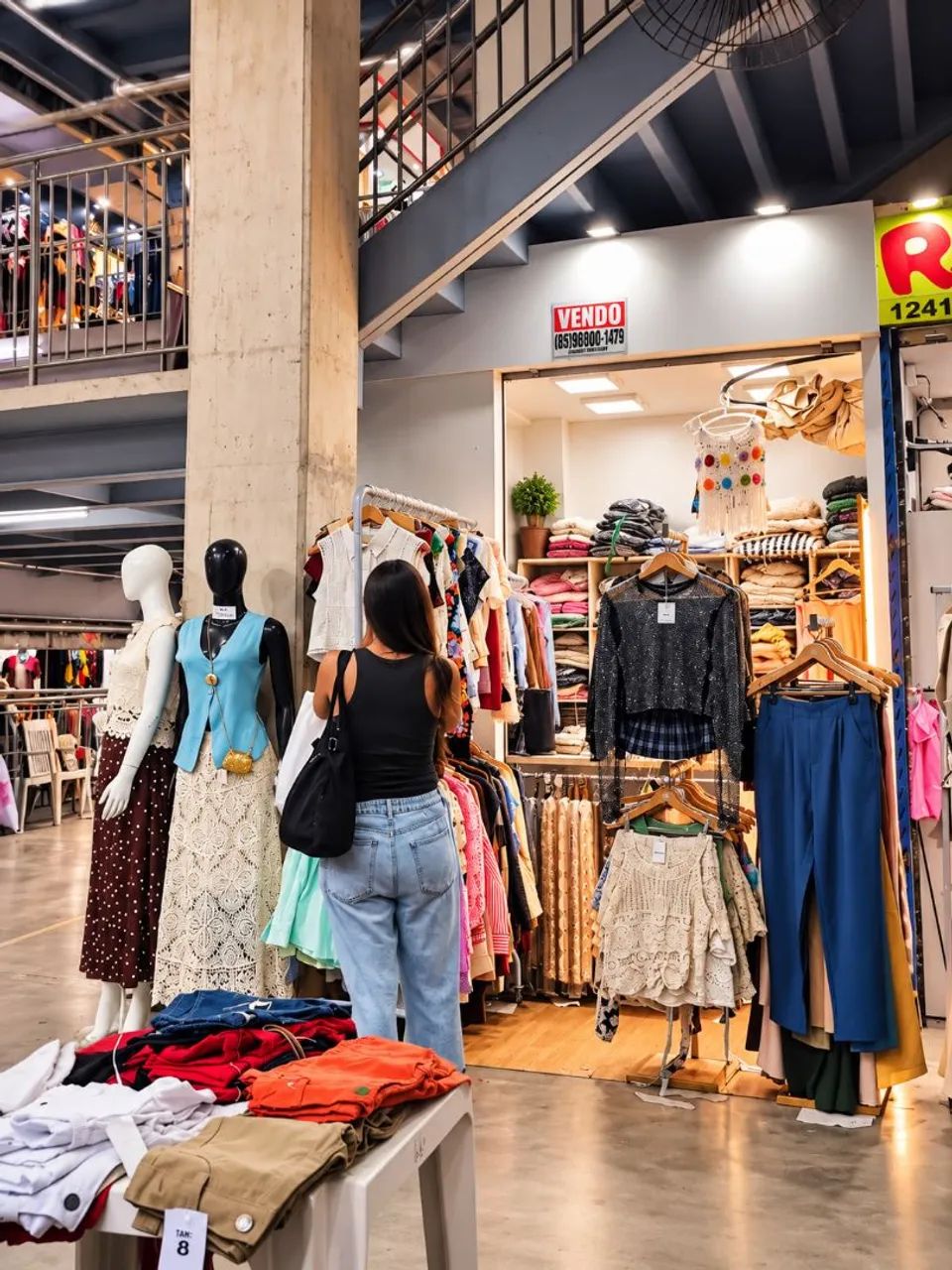 Mega Box Centro Fashion Fortaleza Quitado com Vitrine, Móveis e Estrutura Completa - Foto 5