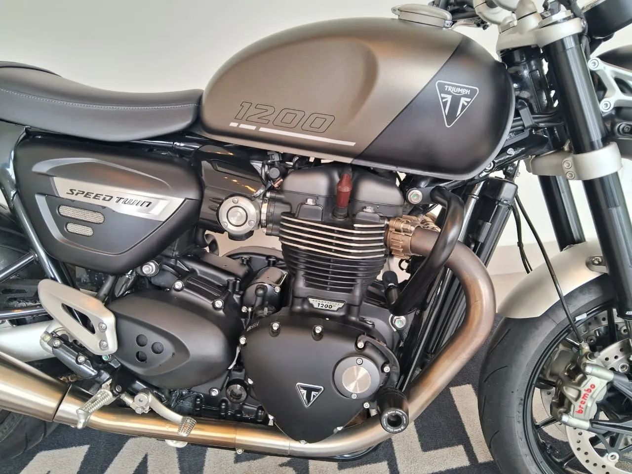 Triumph Speed Twin 1200cc - Foto 5