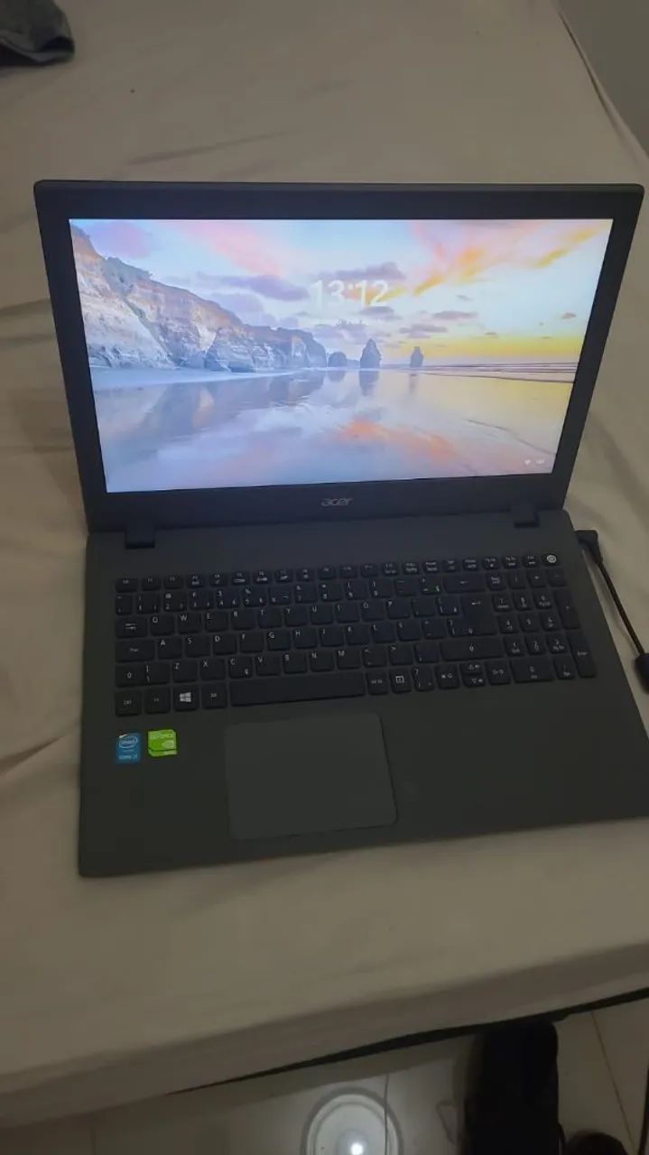 Notebook Acer (i7 + placa de video 2GB) - Foto 2
