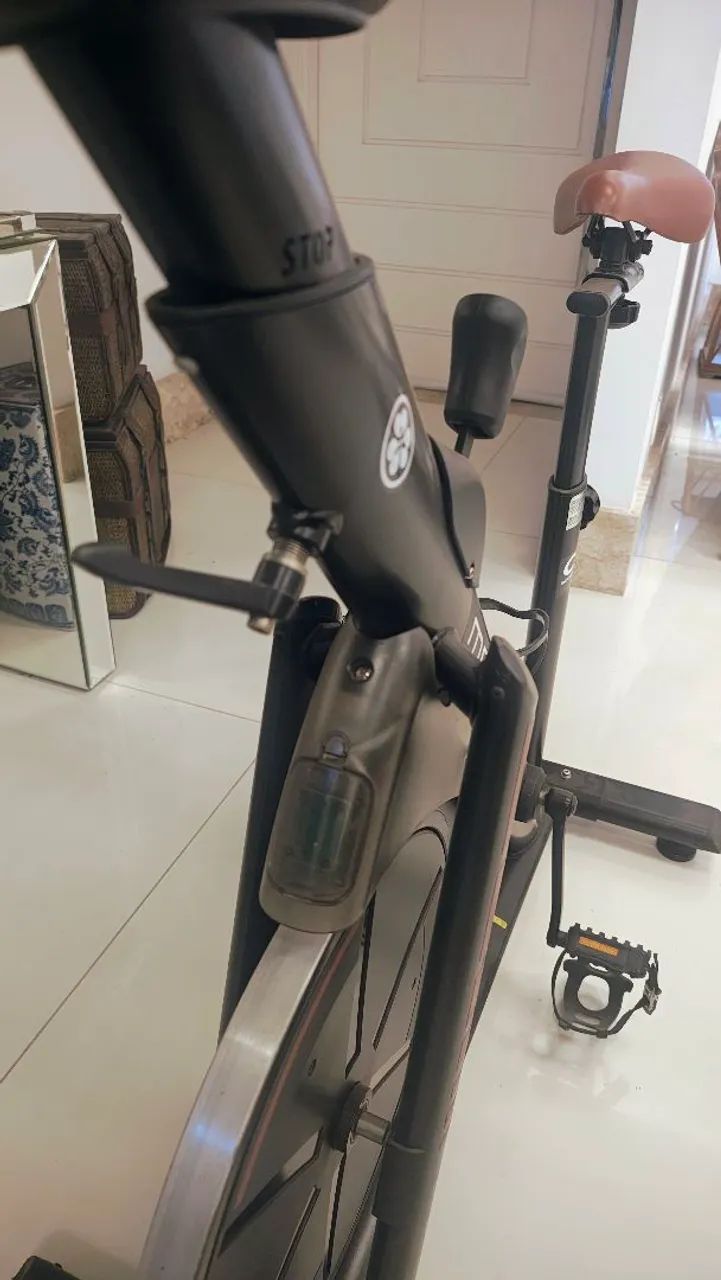 Bicicleta indoor (spinning) C5 Movement  - Foto 5
