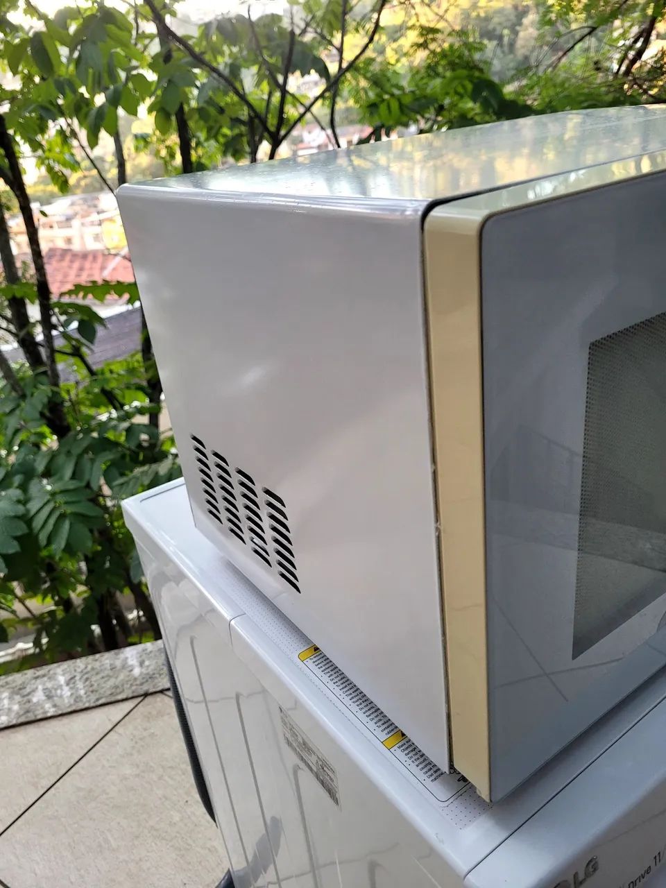 microondas samsung 320 litros - Foto 4