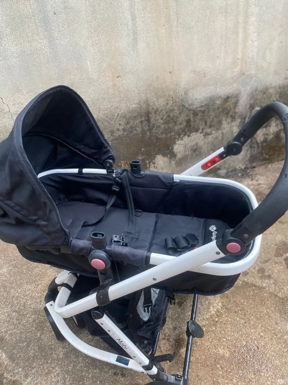 Vendo carrinho Moisés - Foto 2