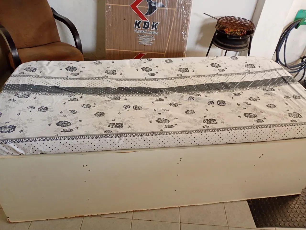 Cama com colchão  - Foto 5