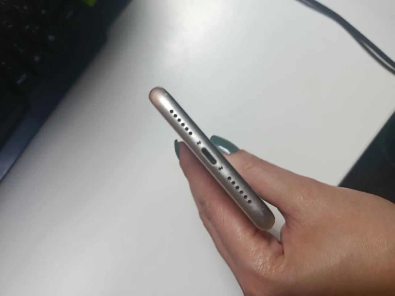 iphone 11 besteira boa e celular em ótimo estado  - Foto 3