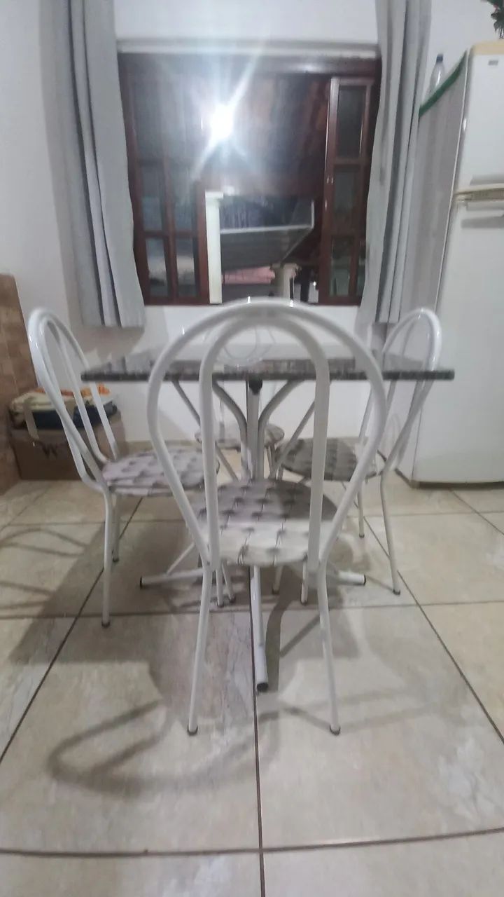 MESA COZINHA 4 CADEIRAS - Foto 4