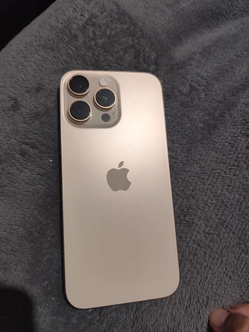 IPhone 16 Pro Max e AirDrop 2º Geração 