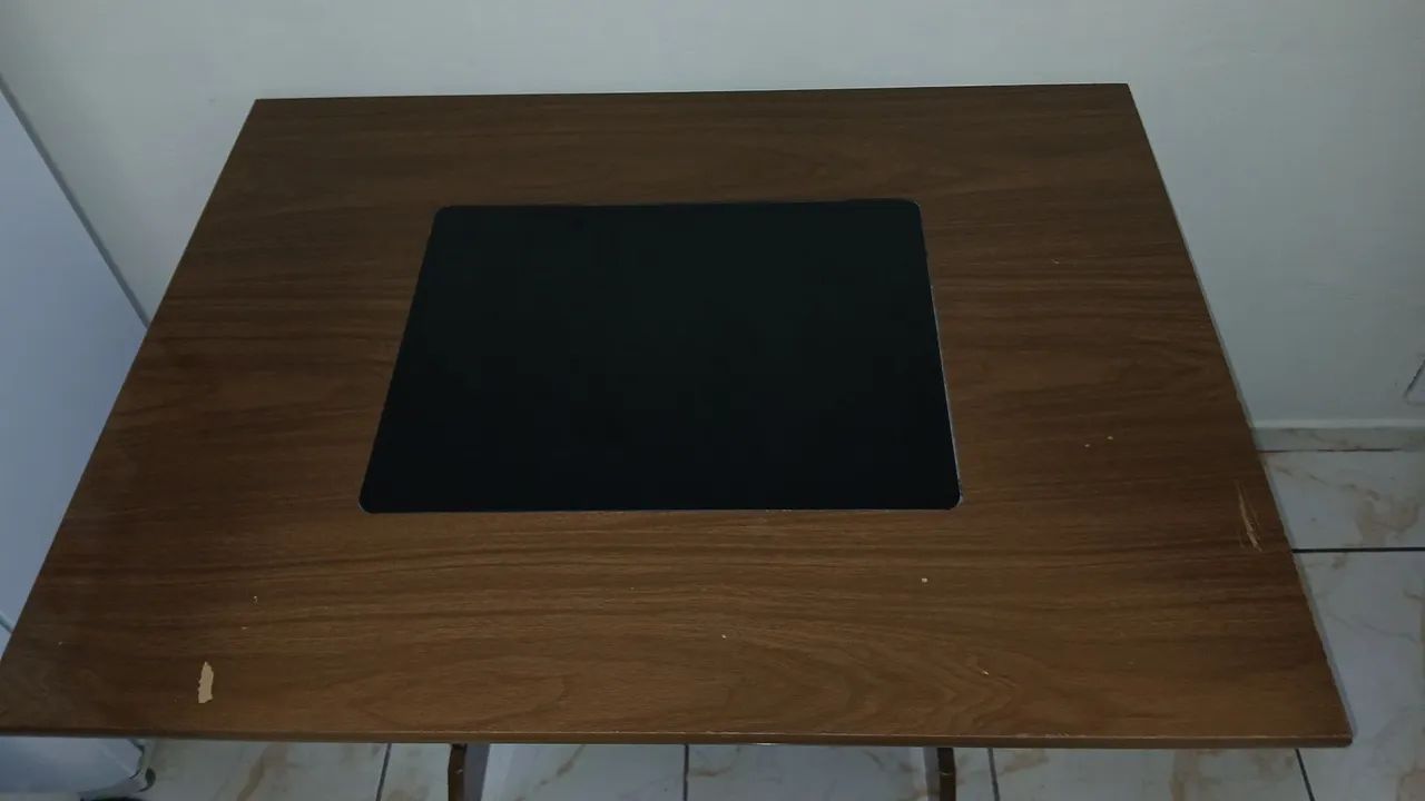 Mesa aspecto madeira - Foto 2