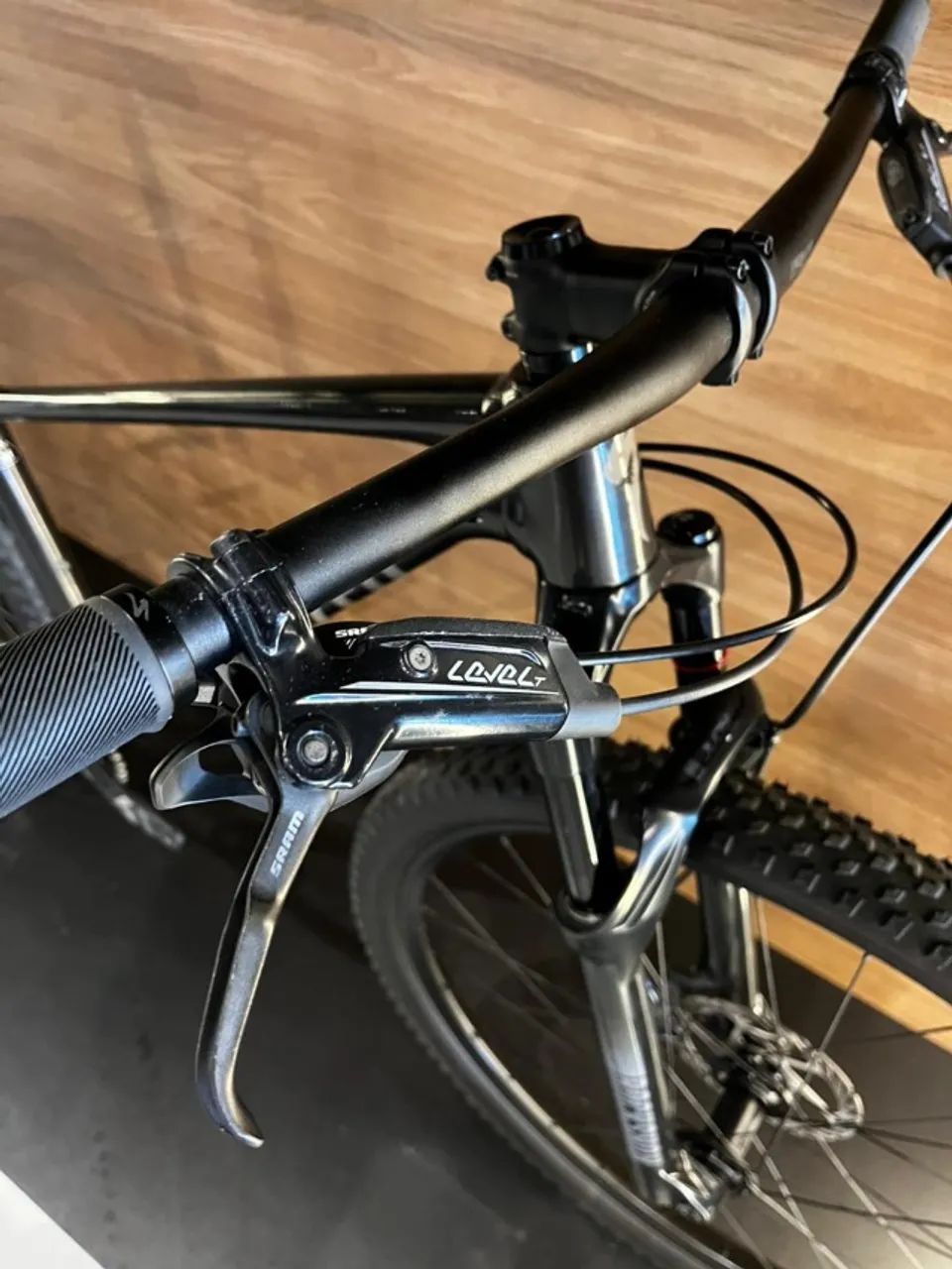 Specialized Chisel Hardtail Comp M - Ciclismo - Centro, Tubarão