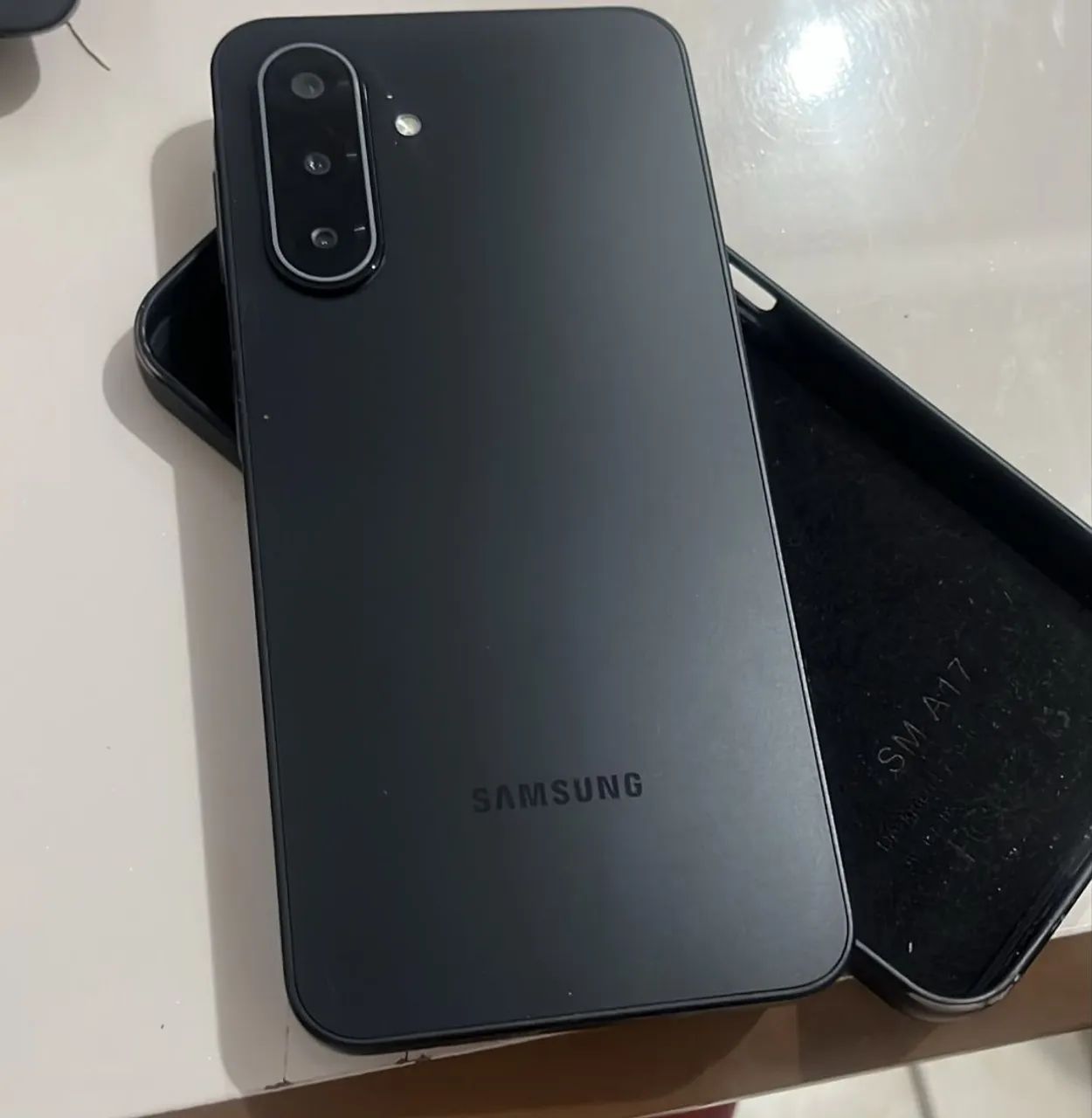 Celular a17 5g com nota e na caixa 