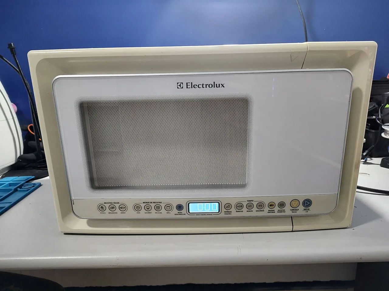 Microondas Eletrolux 31L 