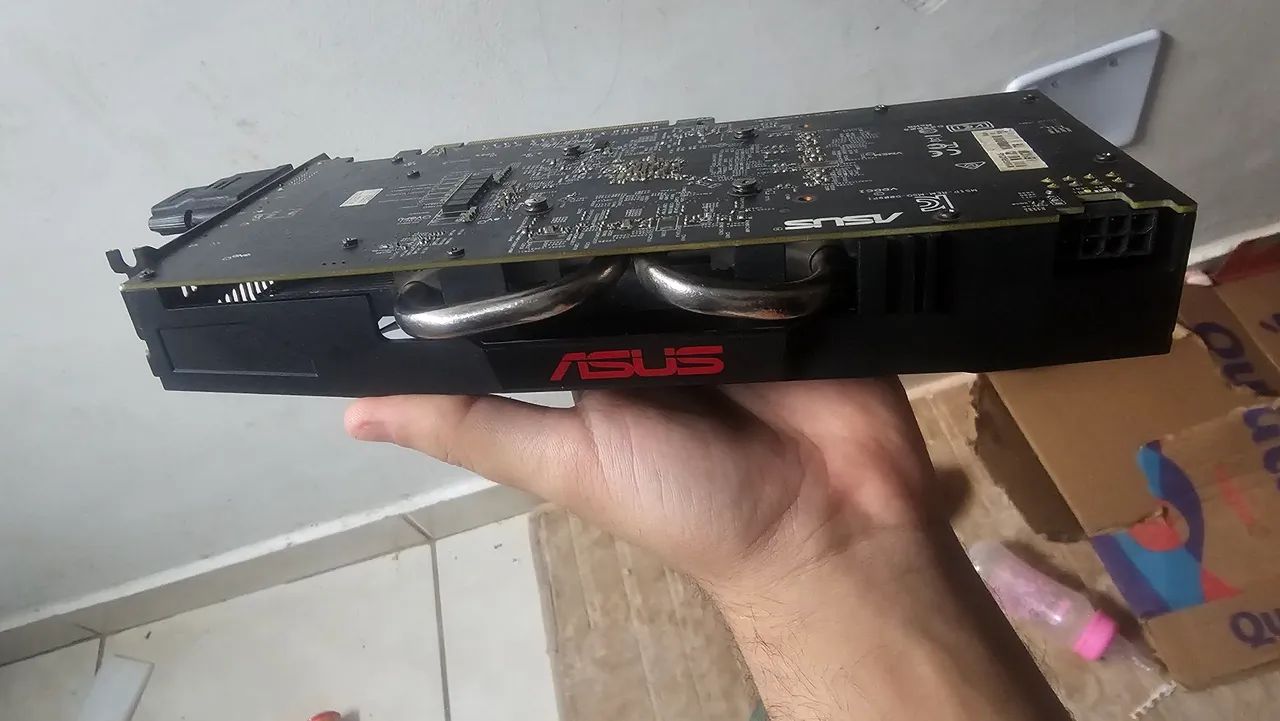 ASUS ROG Strix RX 470 4 GB - Foto 2