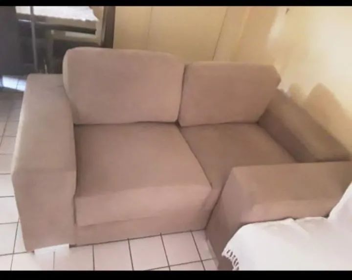 Vendo sofá de 2 lugares Gmag 