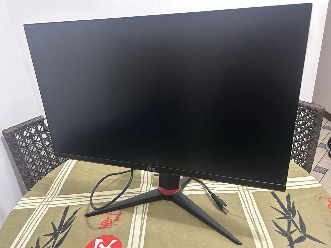 Monitor Gamer AOC Hero 27 polegadas Full HD 144Hz - Praticamente Novo