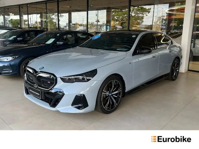 BMW I5 M60 (elétrico) 2025