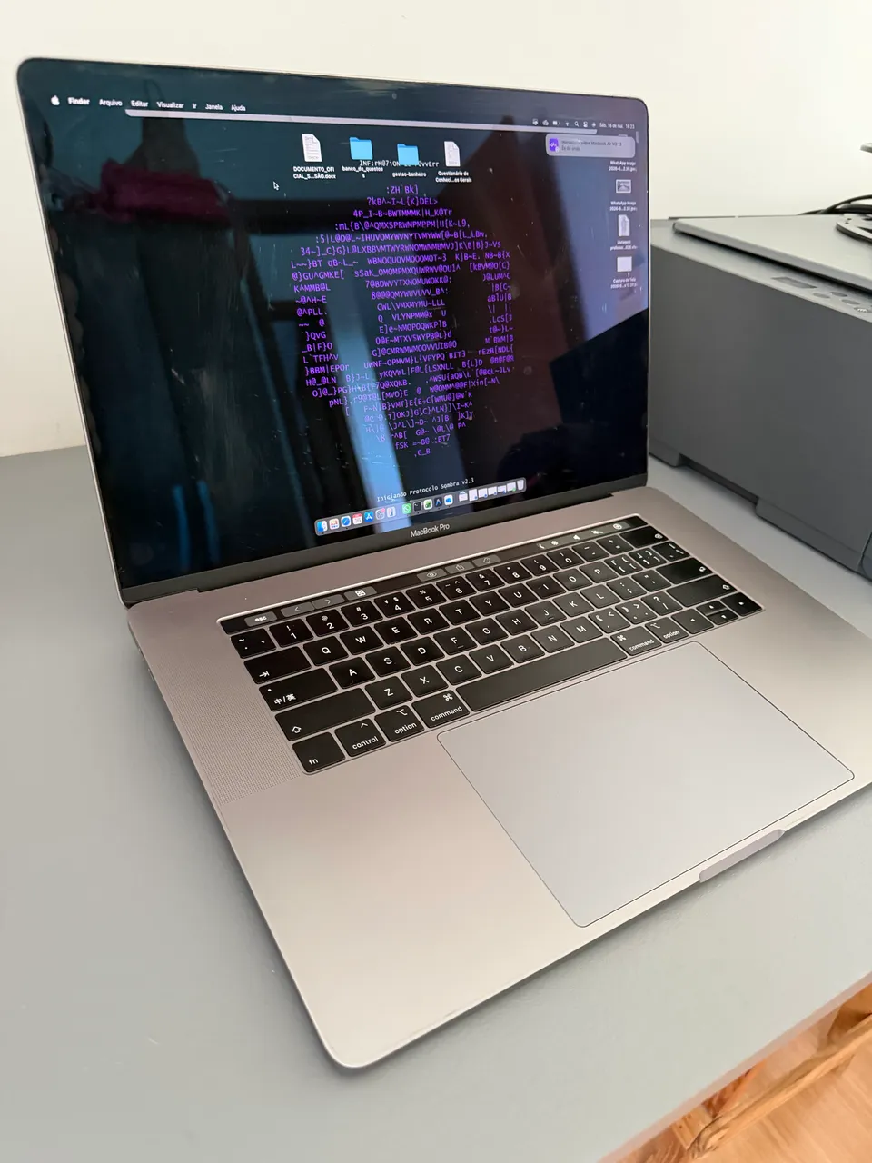 MACBOOK PRO M5, 512GB, 16GB RAM, TELA 14.2?, CHIP M5, LACRADO