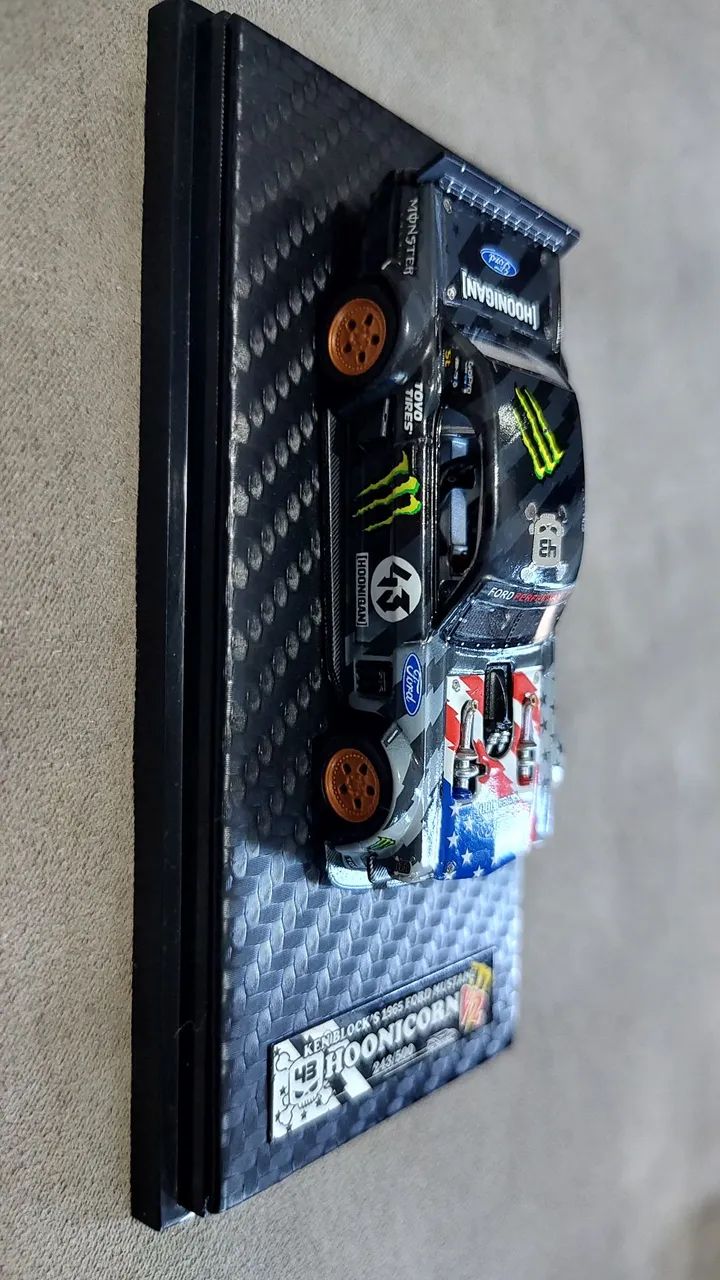 Ford Mustang Hoonigan Ken block 1:64 - Hobbies e coleções - Parque