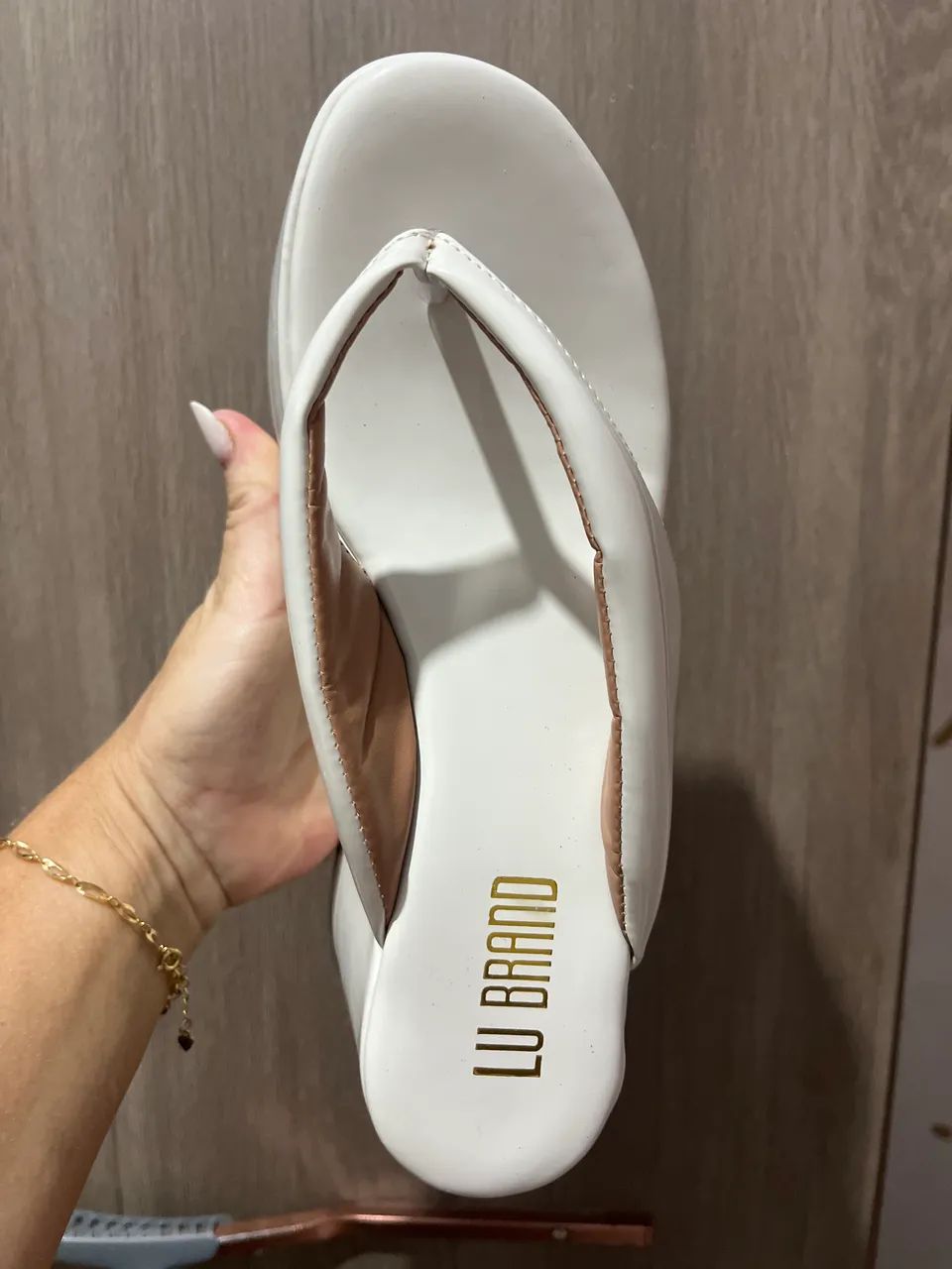 Plataforma New Carib na cor OFF WHITE  - Foto 2