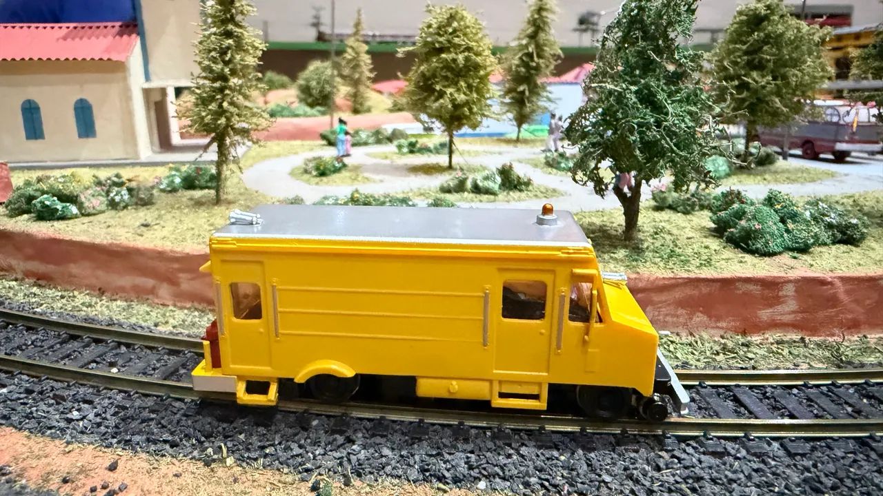 AUTO DE LINHA BACHMANN COM STAY ALIVE RODA FRATESCHI - Foto 5